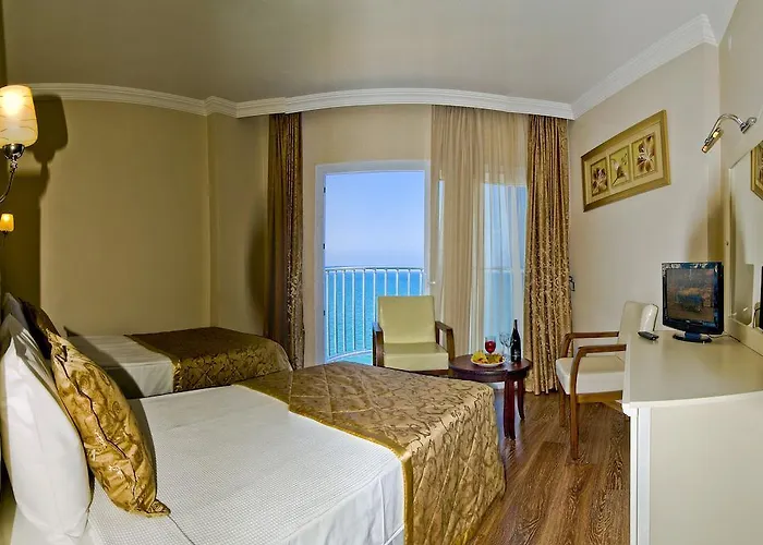 Royal Sebaste Айас